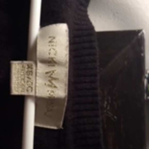 Niki Minaj black cardigan sweater - Picture 2 of 4